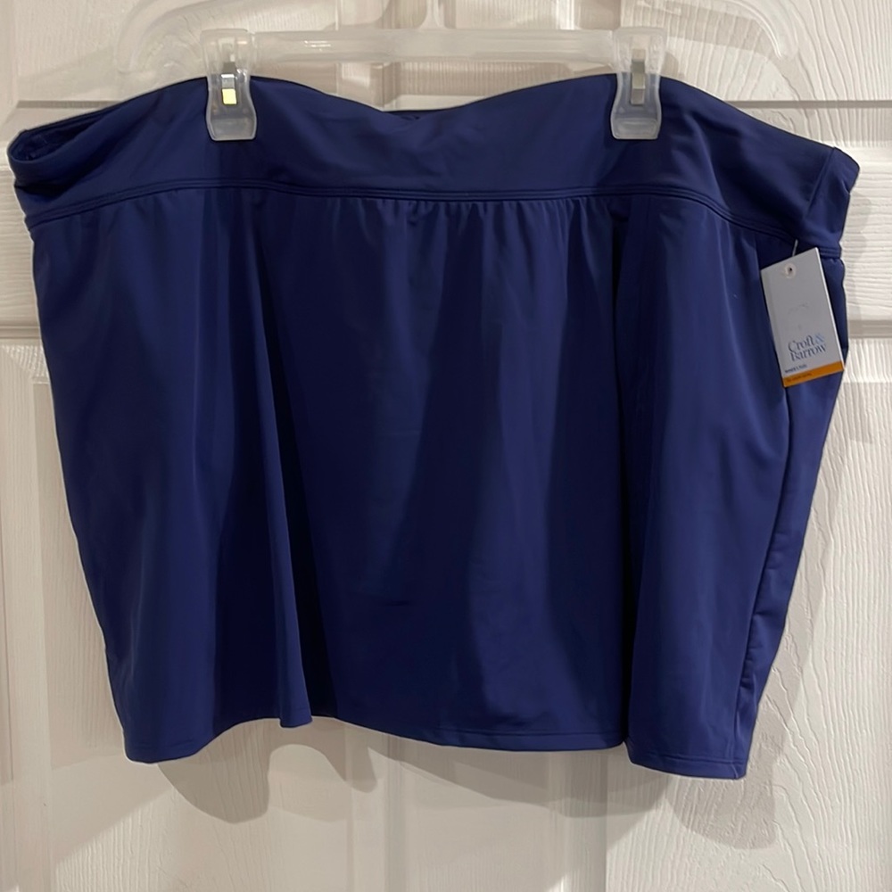 New women’s swim skirt